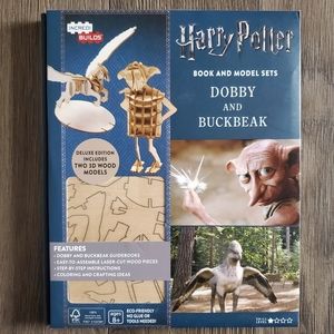 Harry Potter Book and Model Set - Dobby and Buckbeak
